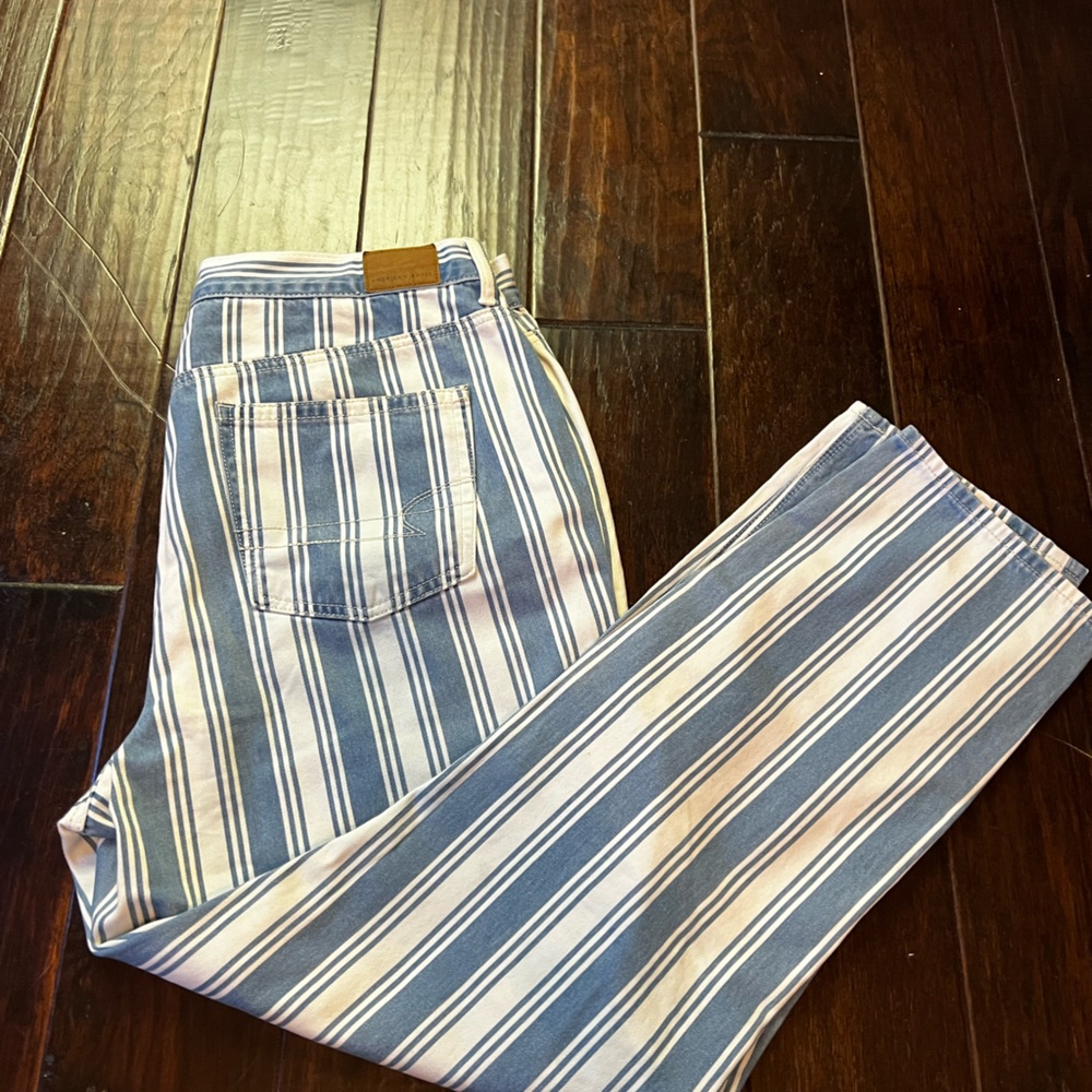 American Eagle Stripped Mom Jeans Size 14